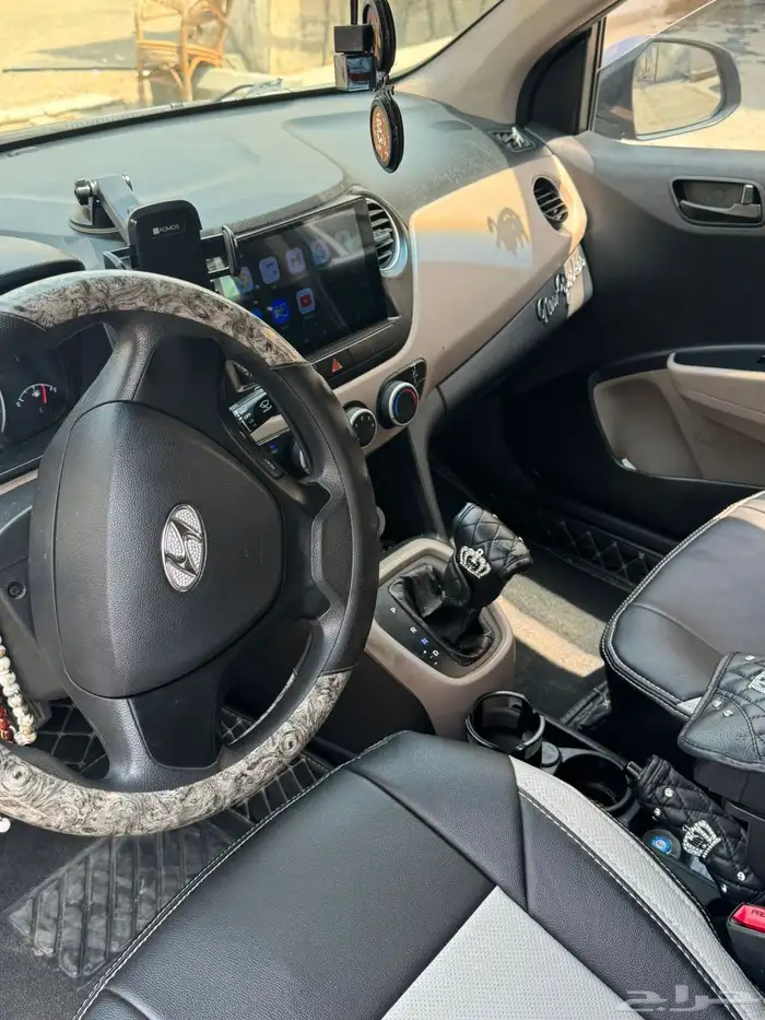 for sale hyndai grand i10 like new 8