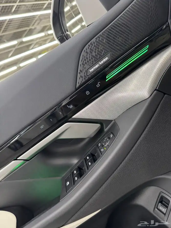 مملوكة لدي العصيمي قيد الشحن _ BMW 520i MKIT _2024 9