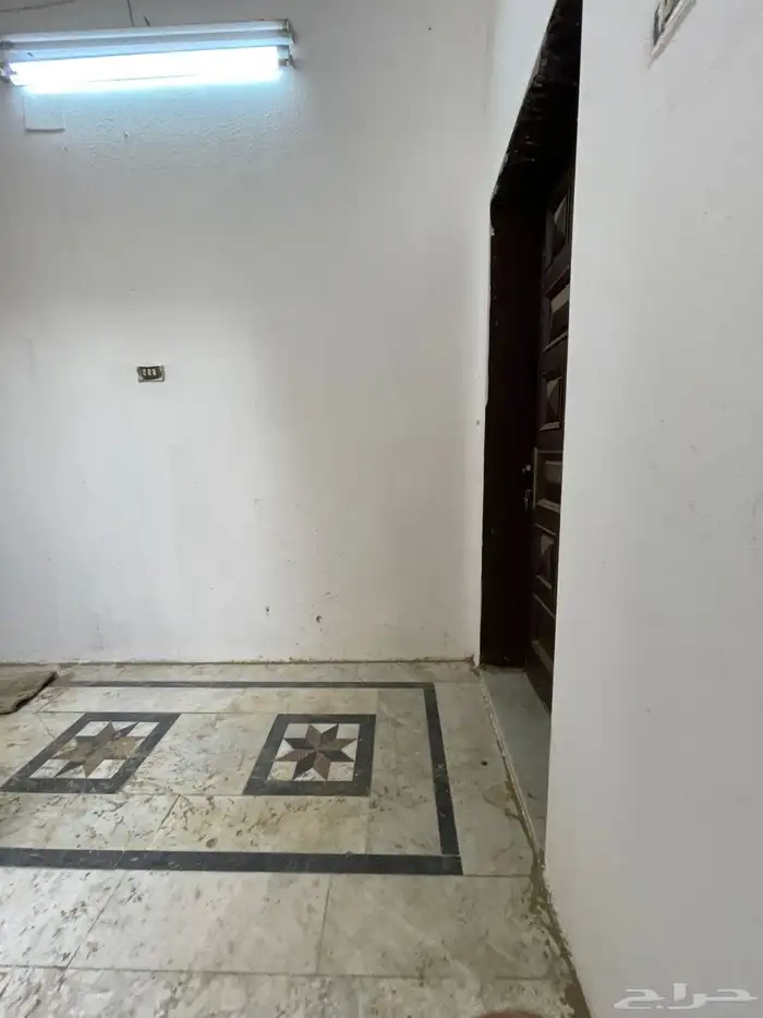 عقار تجاري بموقع استراتيجي مضمون الربح بمساحة 888م بمكه 25