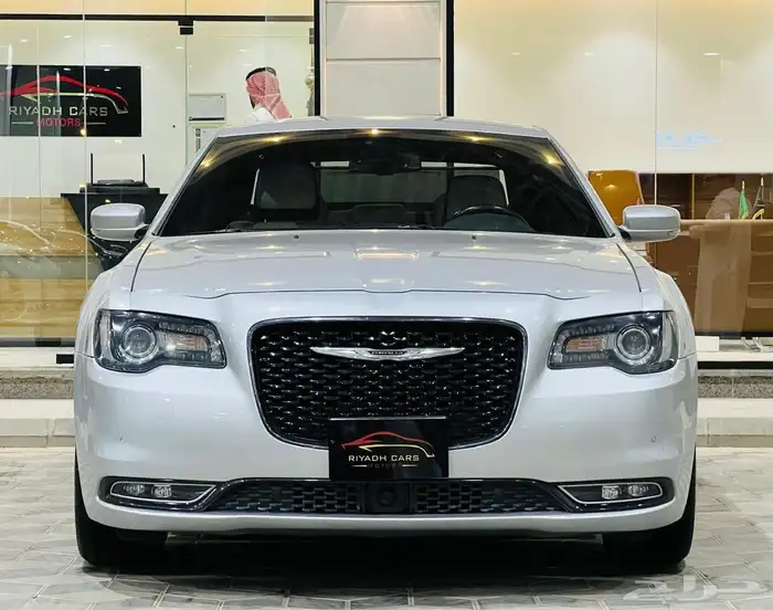 كرايزلر 2021 V6 S ( بحالة ممتازة ) 2
