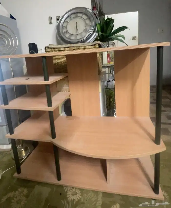 مكتبه للتلفزيون 0
