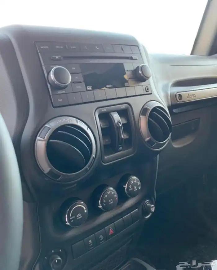 رنجلر 2017 أسود أربع أبواب 32