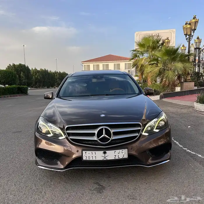 مرسيدس E300 1