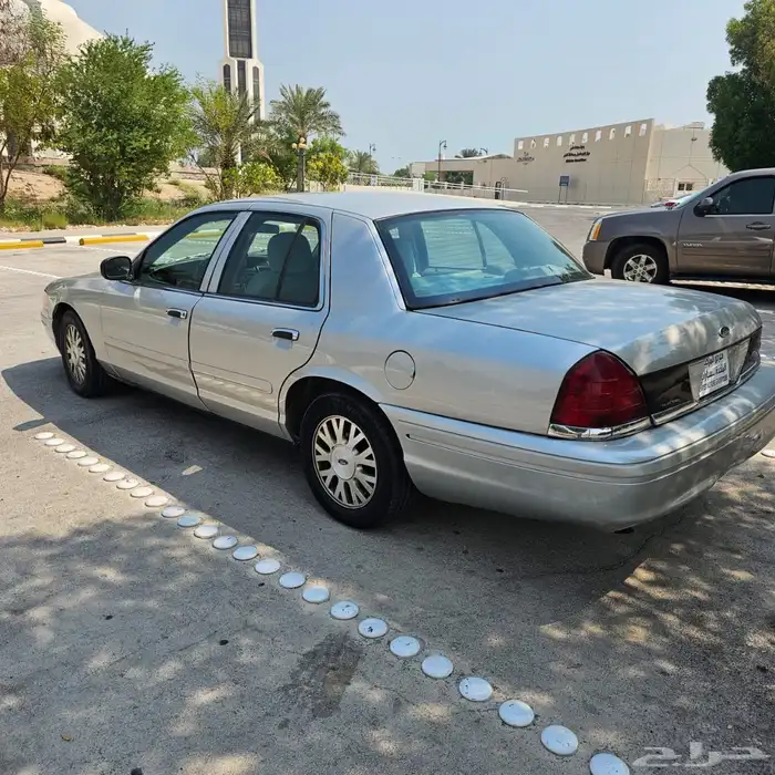 كراون فكتوريا 2004 7