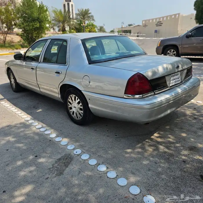 كراون فكتوريا 2004 10