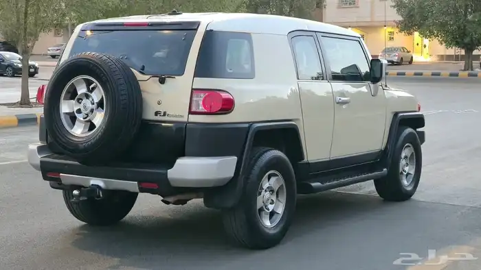 FJ تويوتا 13