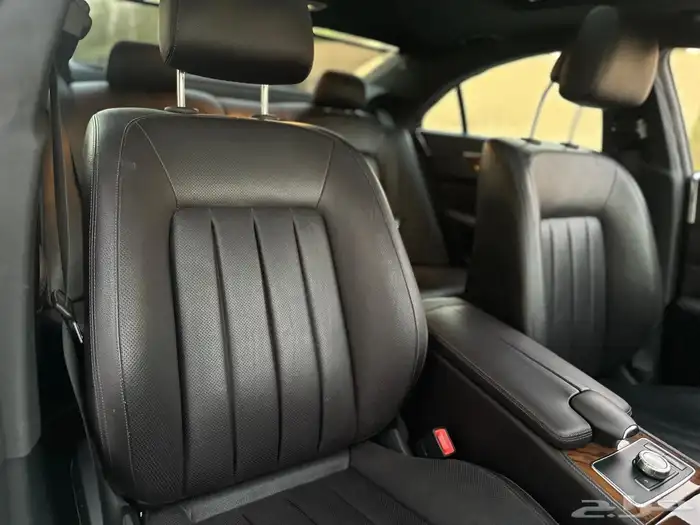 مرسيدس CLS350 2014 مخززن 35