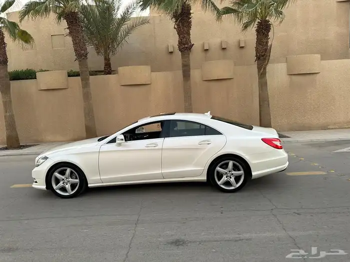 مرسيدس CLS350 2014 مخززن 6