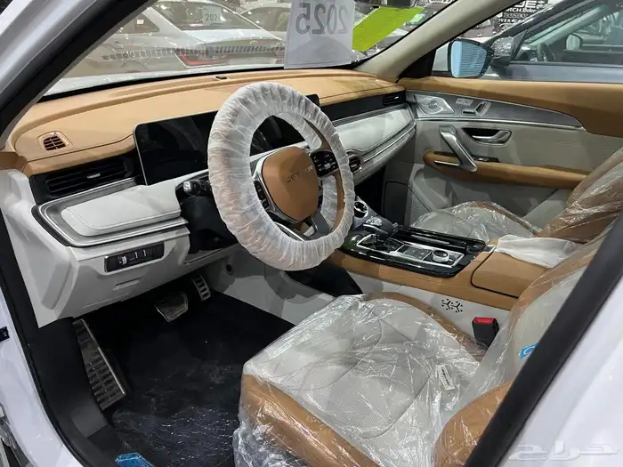 جيتور x70 بلس لاكجري2025 فل كامل عرض خاص 89000 قبل الضريبه 12