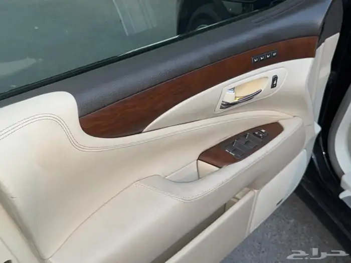 لكزس LS460L 2011 (( بحالة ممتازة )) 41