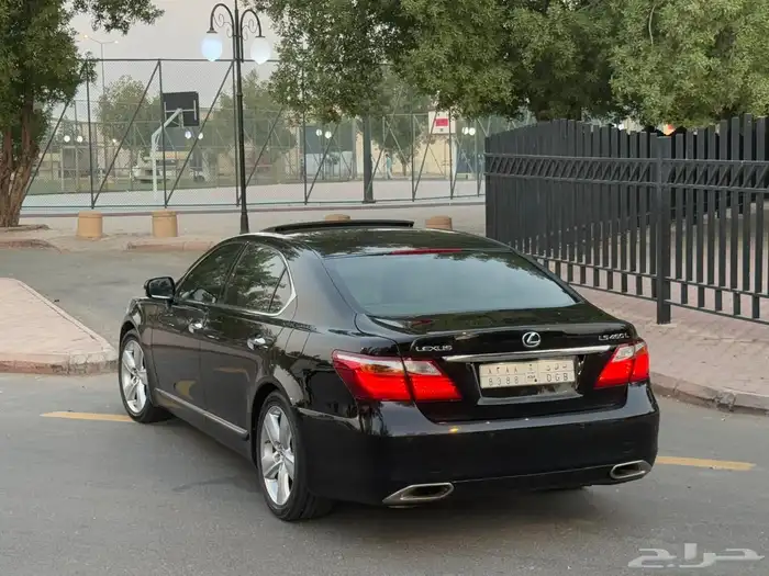 لكزس LS460L 2011 (( بحالة ممتازة )) 30