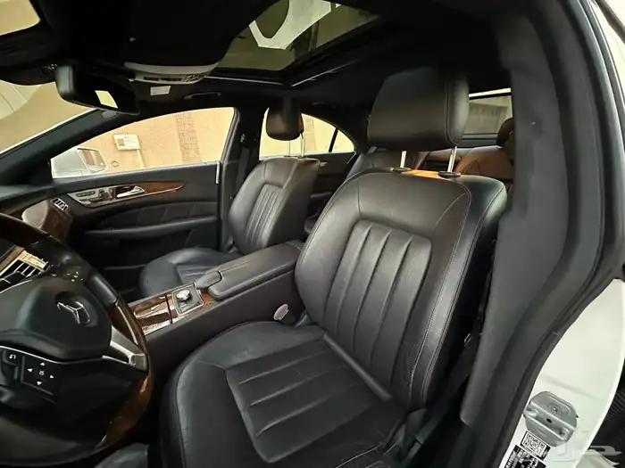 مرسيدس CLS350 2014 مخززن 48