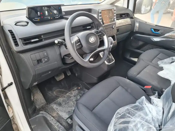 هيونداي ستاريا - 2025 سمارت- كاش واقساط 5