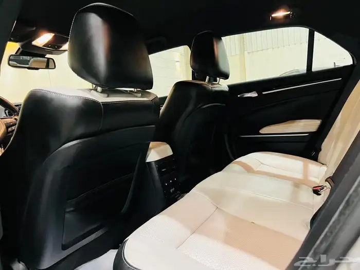 كرايزلر 2021 V6 S ( بحالة ممتازة ) 8