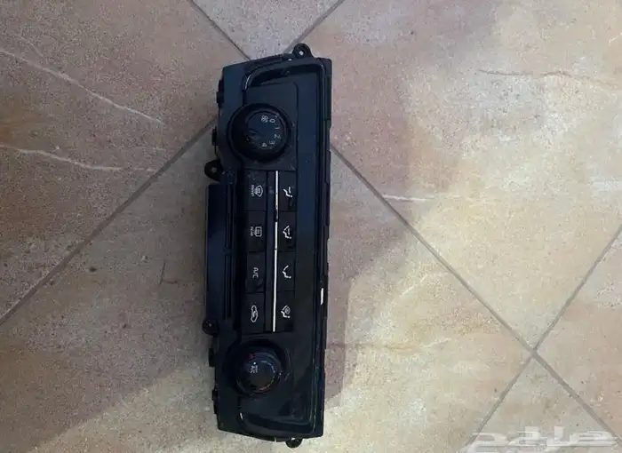 قطع غيار جينيسس واوبتيما ديكورات داخليه وشبك 5
