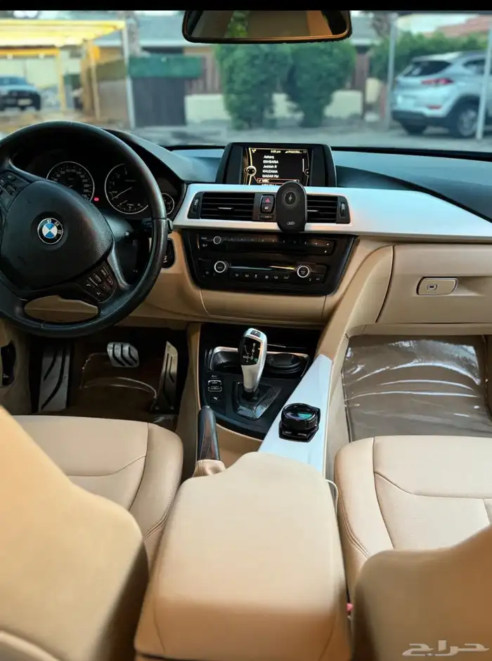 سيارة bmw 320i موديل 2014 السيارة 4