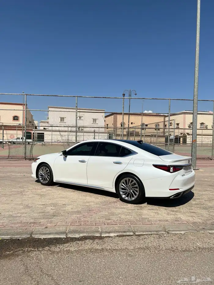 لكزس 2023 ES350 فئة CC ممشى 60 ألف 3