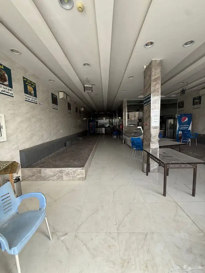 اثاث مطعم بلكامل للبيع 3