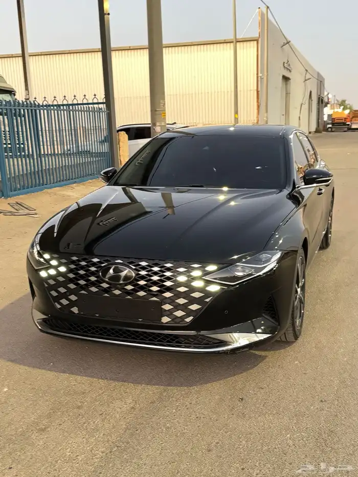 ازيرا 2022 بنزين 5