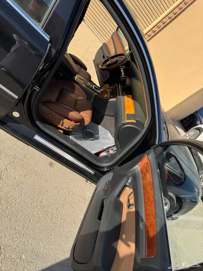 للبيع اودي 2005 A8L V8 8