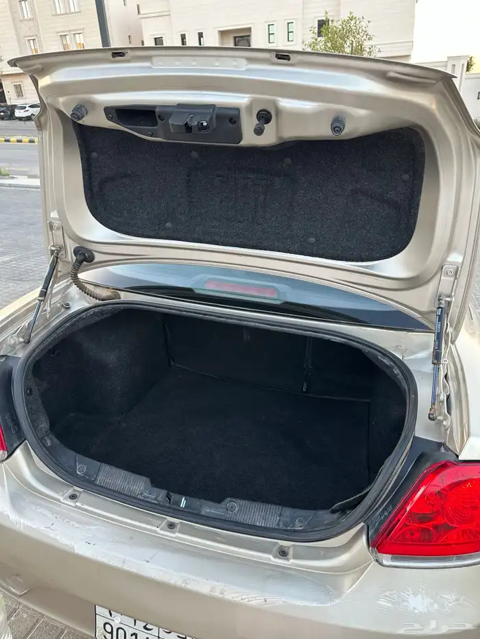 فيات لينيا Fiat Linea 2013 17