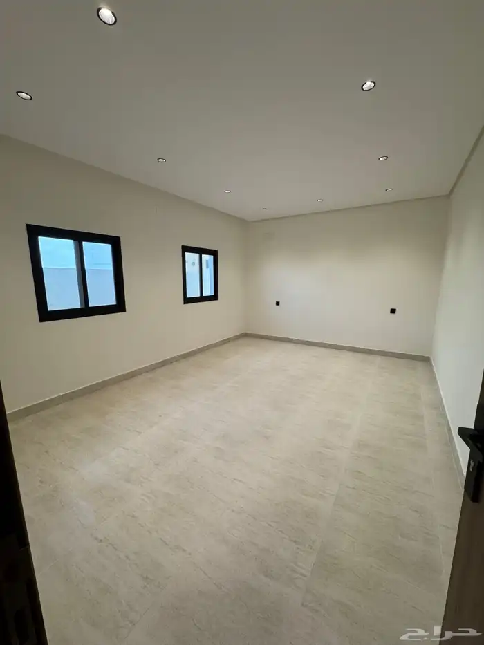 للبيع بمدينه أبها شقق دوبلكس مع غرفه سائق ومواقف خاصه 12