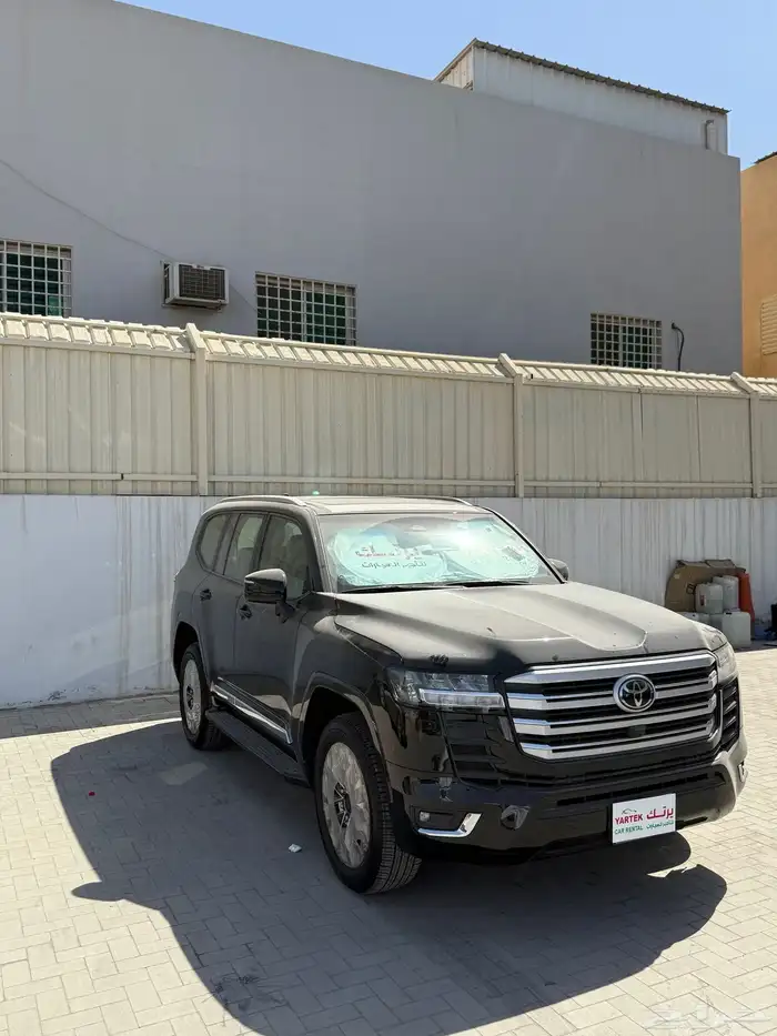 لاندكروزر جي اكس ار 2026 للايجار 1
