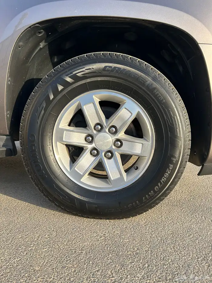 GMC يوكن قصير 2014 دبل 12