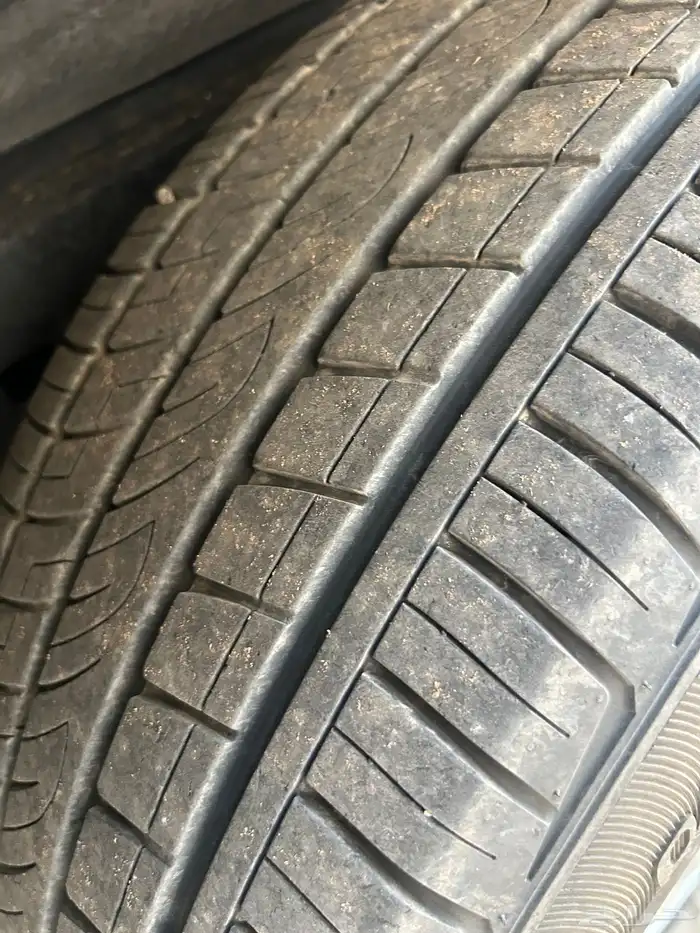 كفرات مقاس 17 شبه جديده تركب للجيب والجمس 0