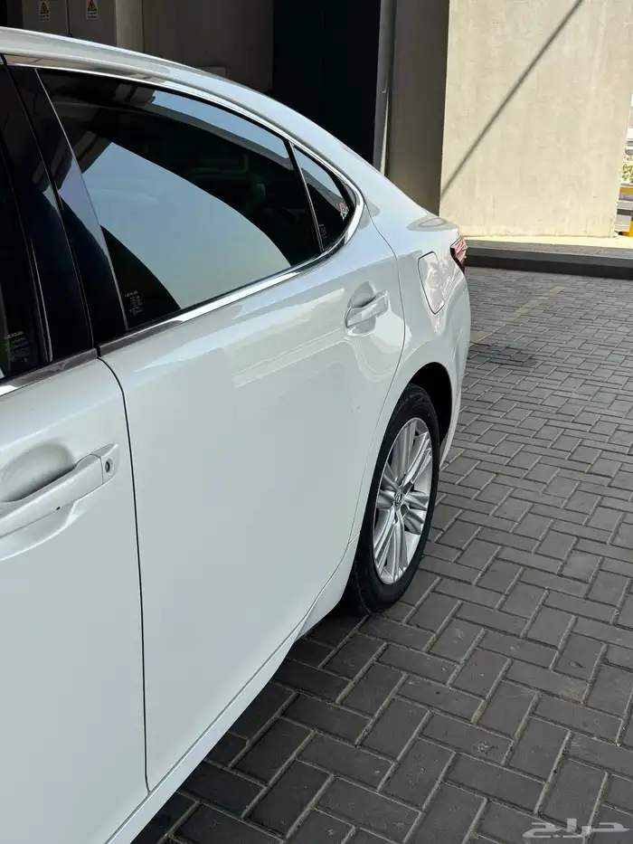 لكزس ES 6 سرندل 2015 وكاله 13