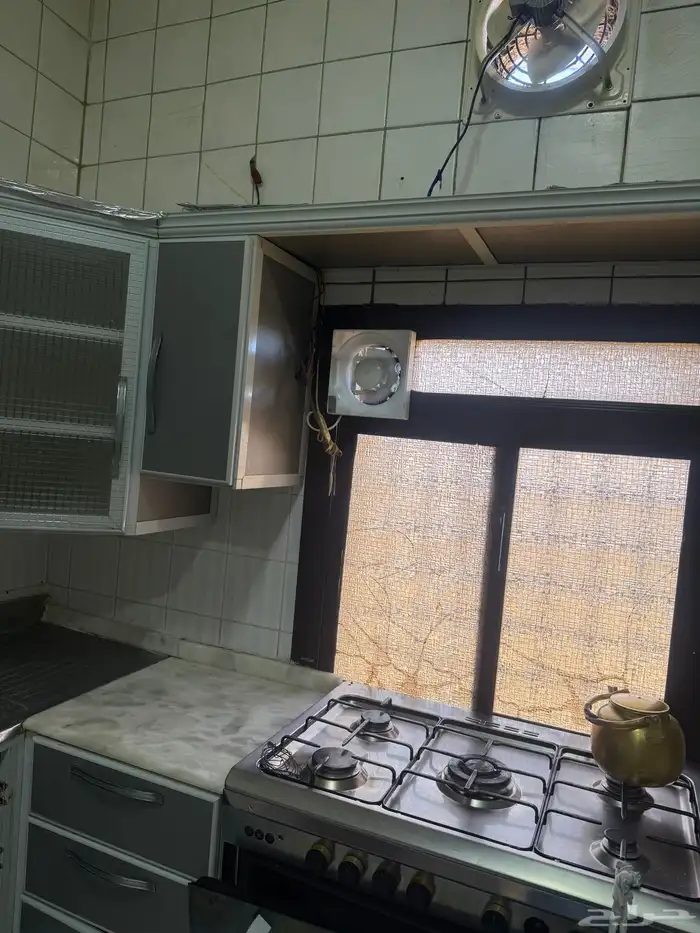 مطبخ ألمنيوم للبيع دورين خمسة في ثلاثة ونص 4