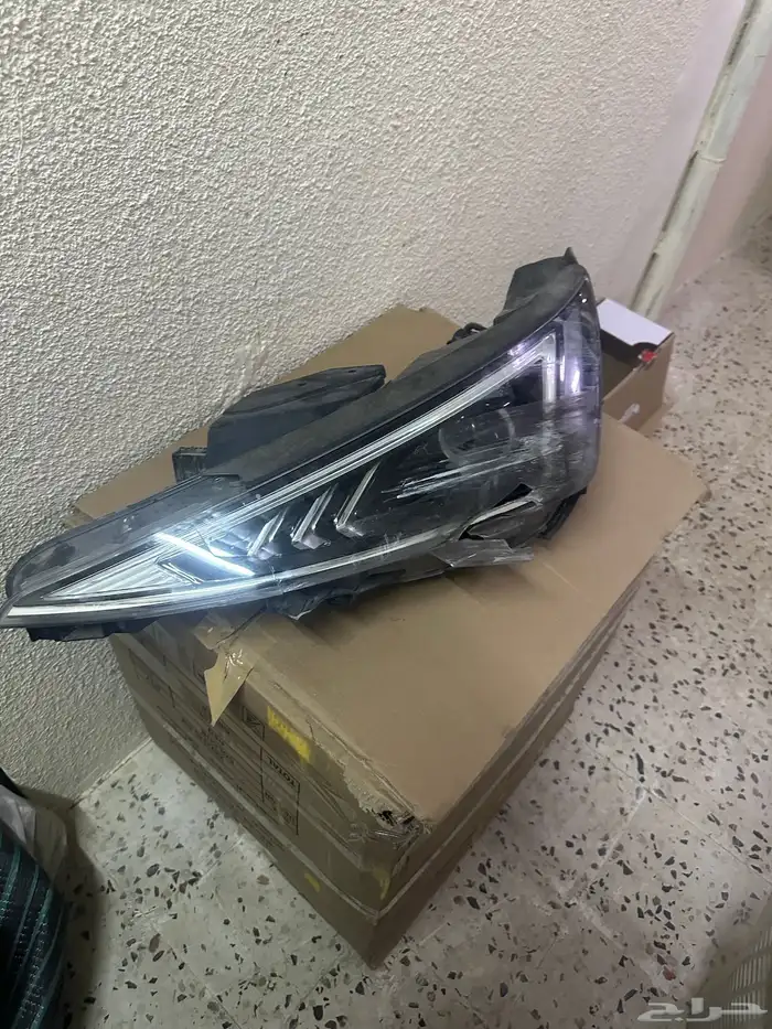 السلام عليكم اصطب امامي يسار للبيع قطع انترا 2020 0