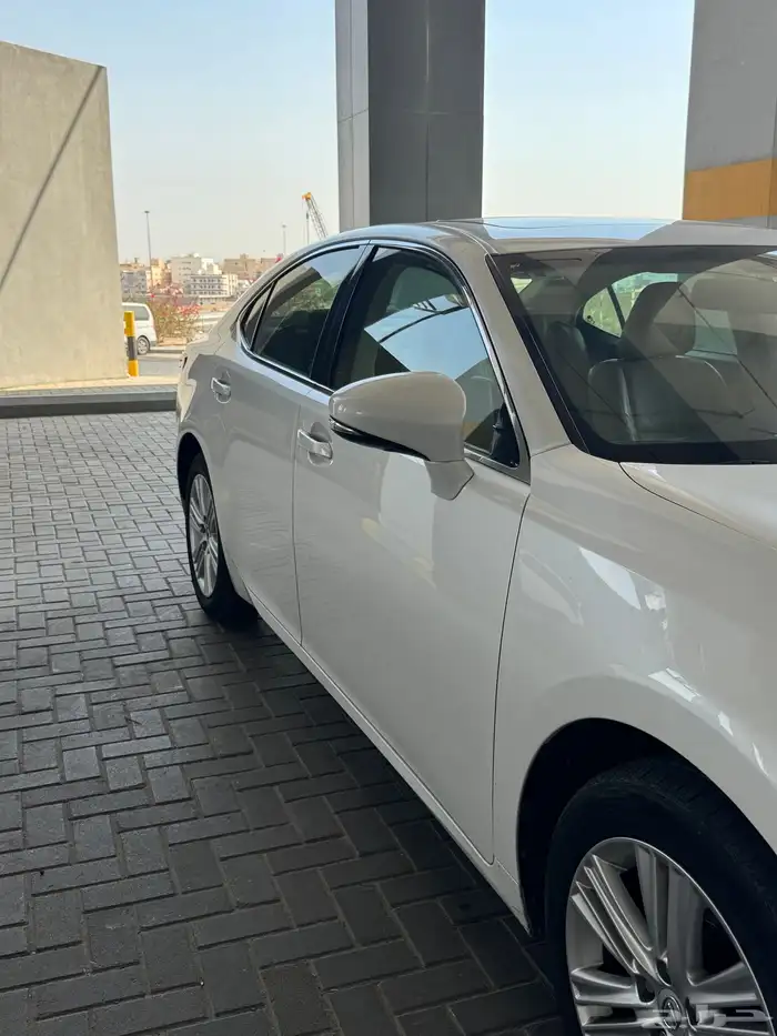 لكزس ES 6 سرندل 2015 وكاله 19