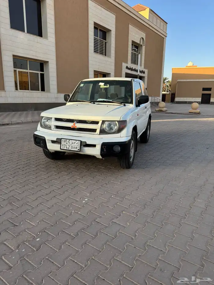 باجيرو io 0