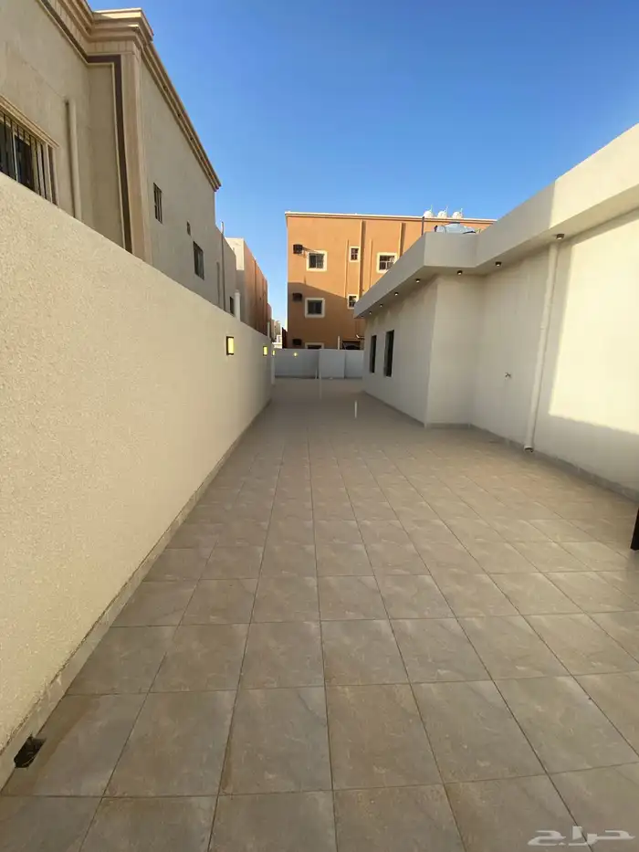 للبيع روف علوي مع ملحق تشطيب فاخر بالوسام 630 الف 28