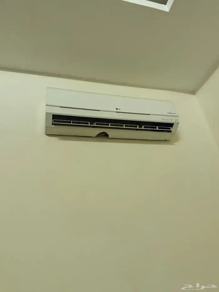 للبيع مكيف اسبلت LG مستعمل ( 11740) وحده بارد 0