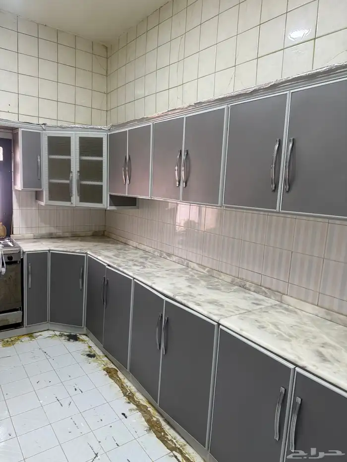 مطبخ ألمنيوم للبيع دورين خمسة في ثلاثة ونص 2