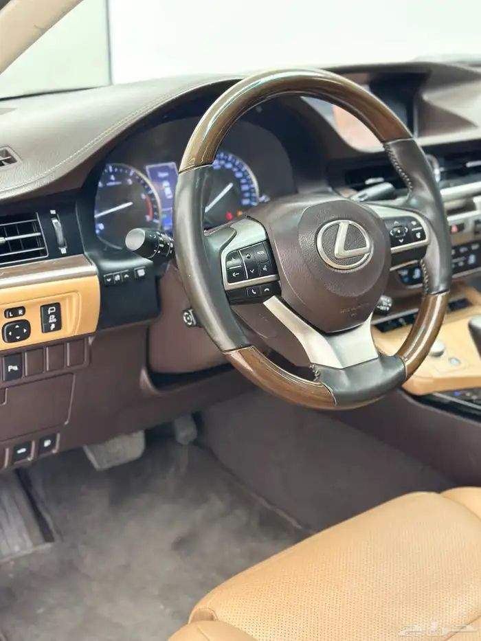 لكزس ES 350 فل كامل 2016 (( سعودى )) 8