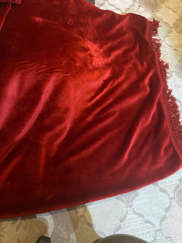 مفرش نظيف جدا 0