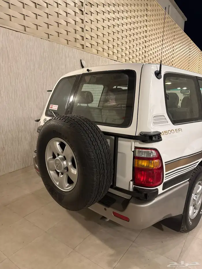 لاندكروزر2001 3