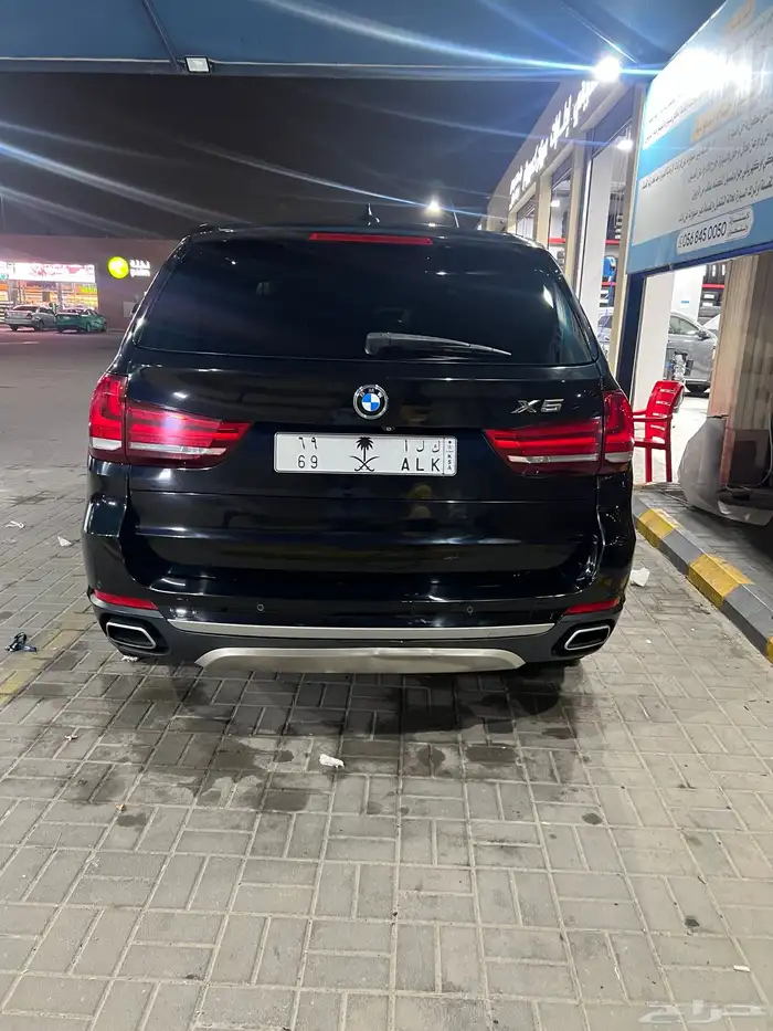 بي ام دبليو اكس 5 - BMW X5 V8 20