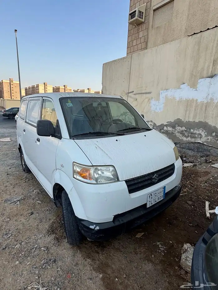 فان سوزوكي للبيع 1