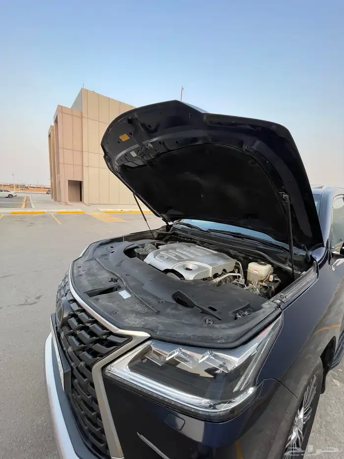 للبيع لكزس 2021 مالك اول من الوكاله 16