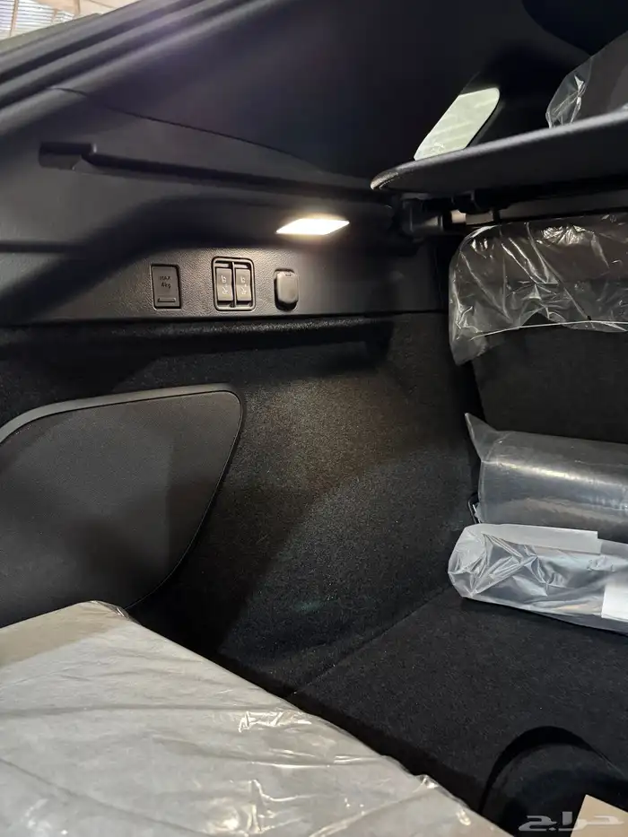 لكزس RX350 فئة BB بنزين 2025 15