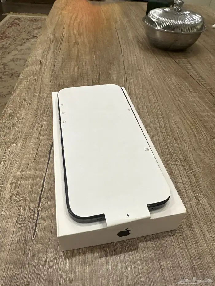 ايفون 16pro max 1tb اسود اخو الجديد 0