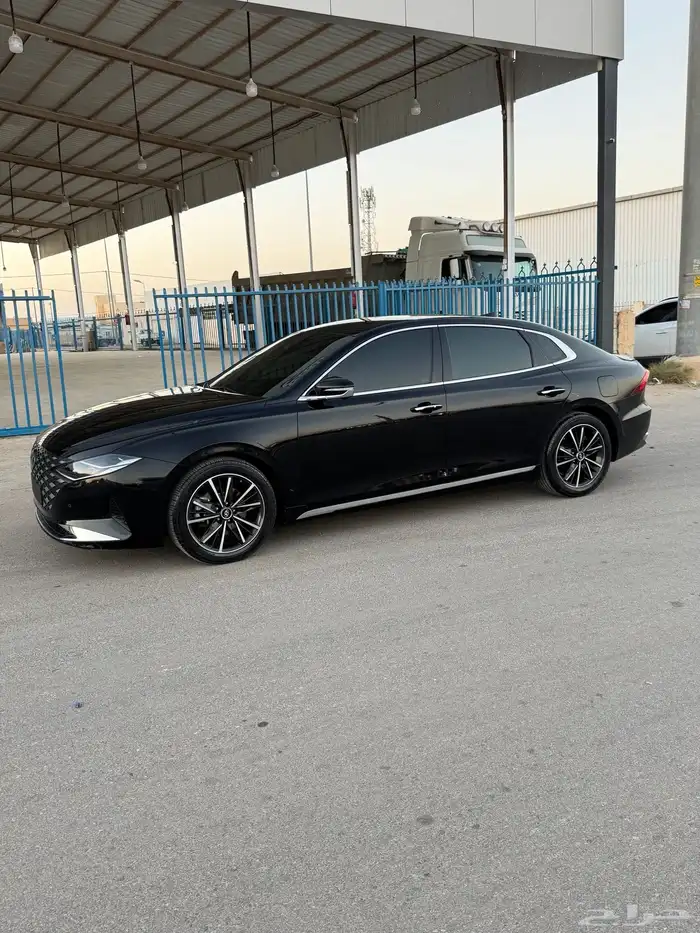 ازيرا 2022 بنزين 60