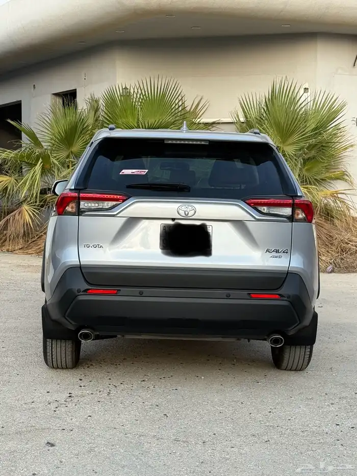 تايوتا راف فور2025 4