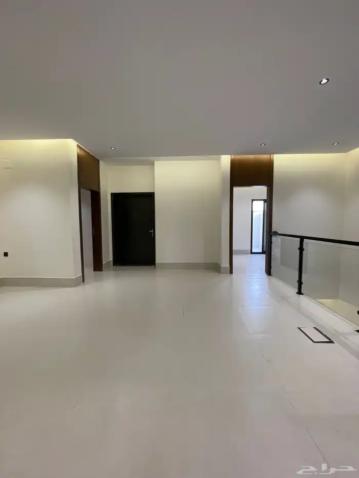 للبيع فيلا دورين وملحق بتصميم عصرى حى الضيافه 25