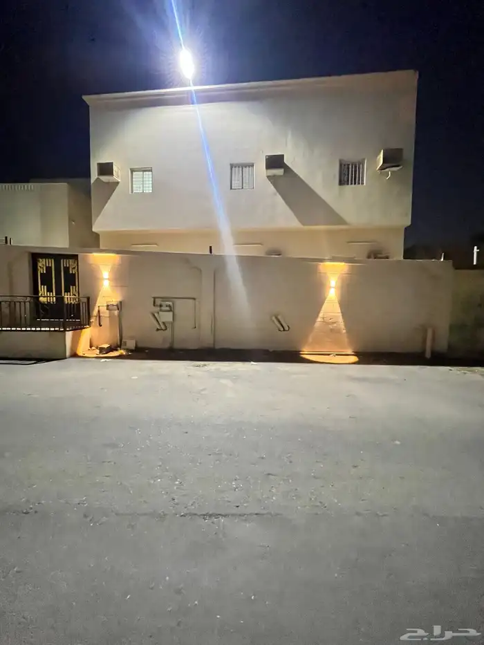 شقق عوائل للايجار السنوي نظيفه الدرب حي ابو السداد 10