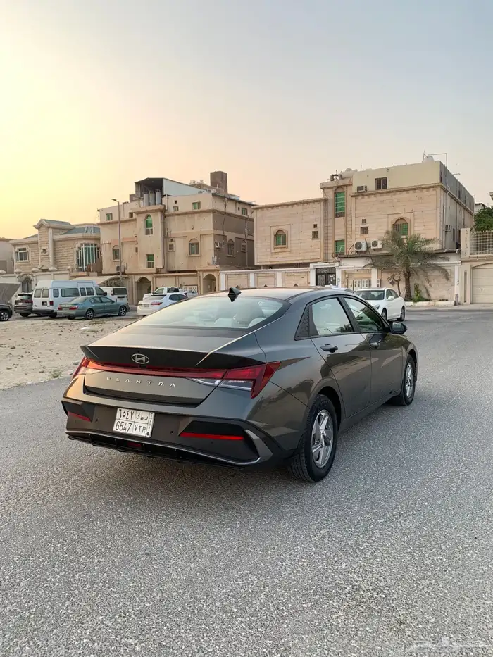 هونداي انترا 2024 7